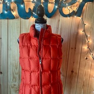 🍊 🧡 GAP Vibrant Orange Puffer Vest🍊 🧡